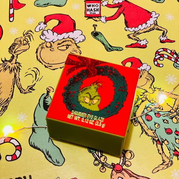 Kylie x The Grinch Lil Grinch Shimmer Eye Glaze - Picture 1 of 6
